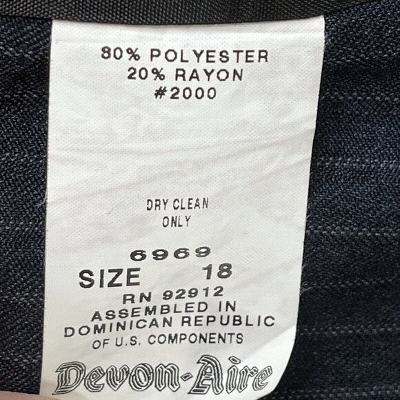 Devon-Aire Show Coat Womans 18 Navy Pin Stripe 3 Button Pockets Fitted Lined - Picture 11 of 11